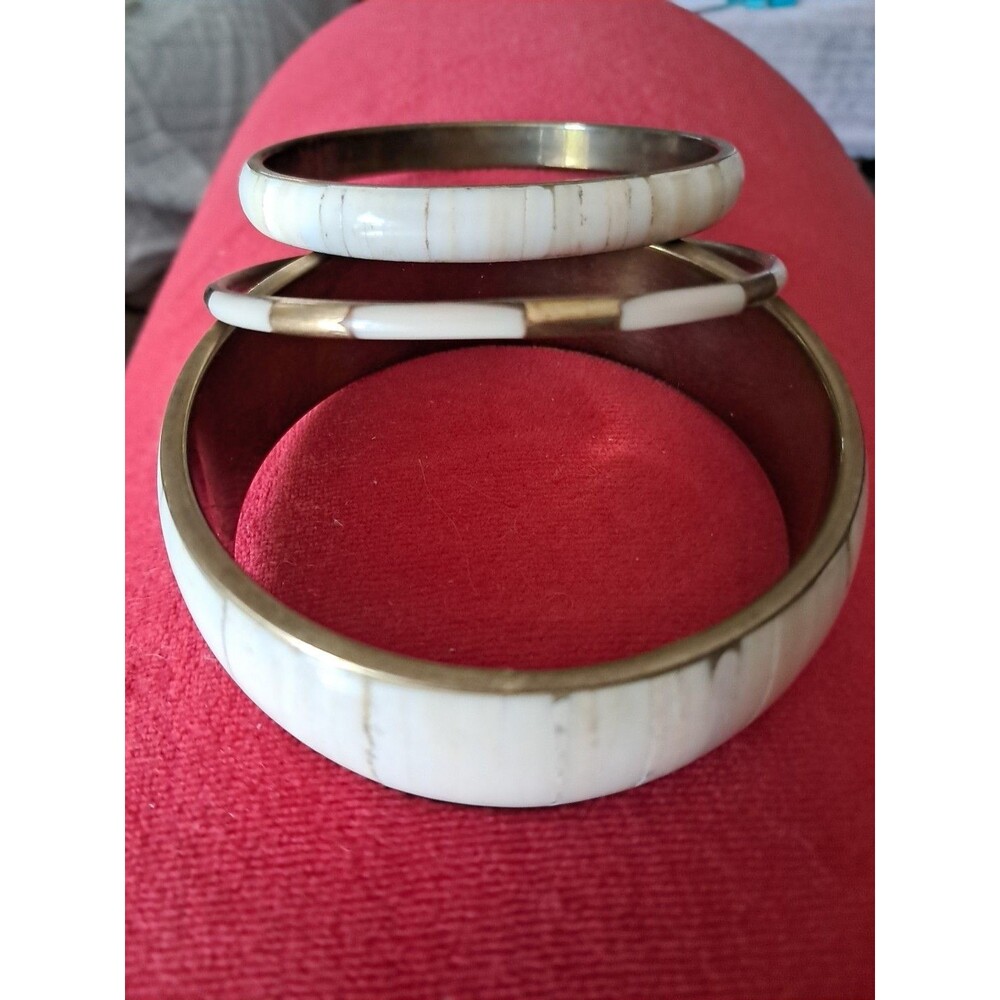 Set of 3 Ivory Inlaid Brass Tone Bangle Bracelets